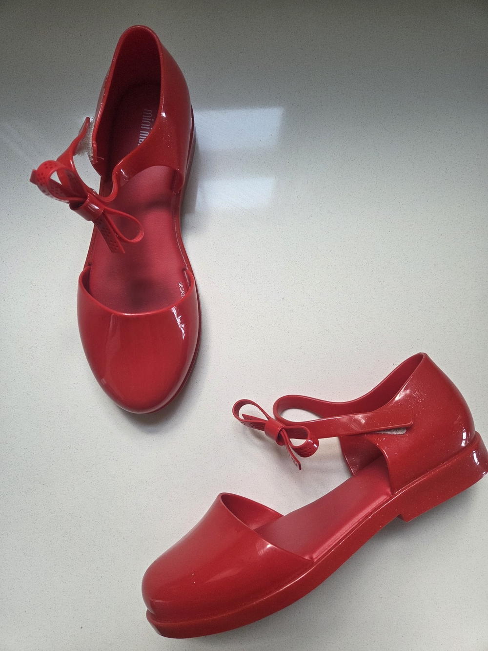 Mini Melissa Glossy Red RedMary Jane Flats